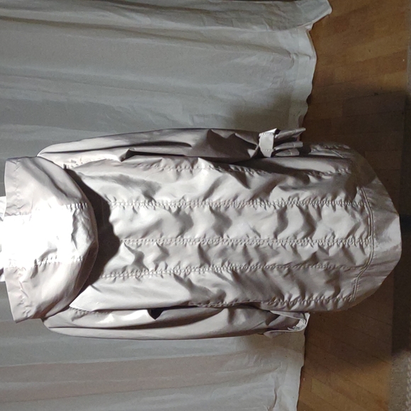 Calvin Klein raincoat - Picture 2 of 5